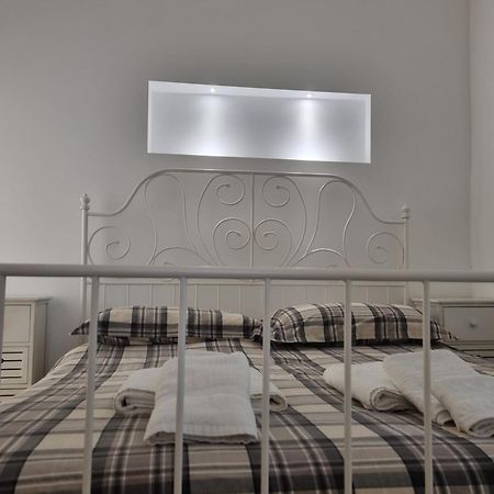 Dimora Di Ponente Appartement Ostuni Buitenkant foto